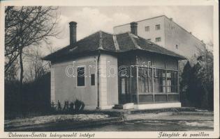 Debrecen Svetits Leánynevelő Intézet, játszótér és pavilon (small tear)