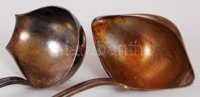 Két darab ezüstözött alpaka, speciális merőkanalak, jelzettek, h:18 cm