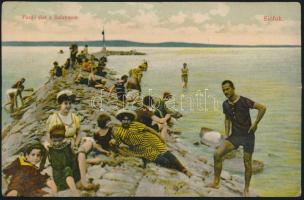 Siófok fürdőélet (ázott / wet damage)