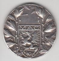 Scheid G. A. (ezüstáru és éremgyár) 1938. "Magyar Athletikai Club 1875" Ag(0.800) díjérem ...