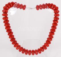 Nagyméretű nemeskorall sor ezüst (Ag) szerelékkel / 
Necklace with large precious coral beads and si...