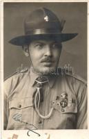 Scout from Érsekújvár photo (gluemark)