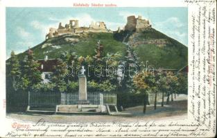 Sümeg Kisfaludy Sándor szobor, vár