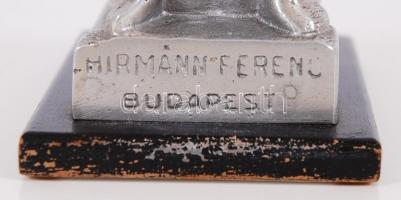 cca 1900 Ábrándozás. Szecessziós, térdelő akt. Fém, fa talpon. Jelezett: Hirmann Ferenc, Budapest. 1...