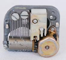 Sankyo japán mechanikus zenélő szerkezet (kulcs hiányzik) /  Japanese music box movement (key missing)