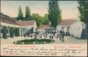 Pöstyénfürdő old bathhouse square