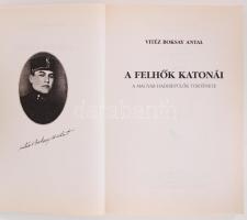 Vitéz Boksay Antal: A felhők katonái. A magyar hadirepülők története. Bp., 2001, Aquila