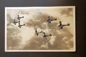 3. Birodalom Birodalmi munkaszolgálat: több mint 40 fényképet, továbbá néhány képeslapot, újságkivág...