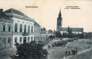 Hajdunánás mit Hotel