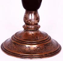 Ezüst talpas, kristály váza, csiszolt, metszett több rétegű rubinvörös, jelzett, apró csorbával, m:2...