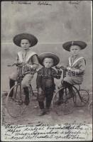 Boys with bikes, photo (fa)