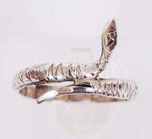Ezüst (Ag.) kígyót formázó gyűrű, összesen, s:1,9 g / Silver ring