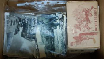 240 db régi képeslap, valamint 6 db régi képeslapfüzet főleg Franciaország, Belgium, Svájc, Olaszország és Németország területéről, vegyes minőségű városképes és családi fotólapok / 240 pieces postcards, photo cards, and 6 pieces postcard booklets almost from France, Belgium, Switzerland, Italy, Germany