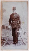 cca 1900 Magyar lovas katona keményhátú fotó / Hungarian soldier photo 8x15 cm