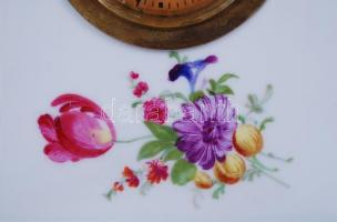 Victoria, Karlsbad márkájú porcelán óra, " Marvel Szappan" felirattal, hibátlan, jelzett, ...