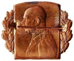 Osztrák-Magyar Monarchia 1915. "Ferenc József" tombak sapkajelvény (33x40mm), készítő: &qu...