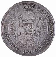 1692K-B Tallér Ag "I. Lipót" Körmöcbánya (28.78g) T:1-
Hungary 1692K-B Thaler Ag "Leo...