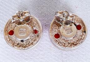 Ezüst (Ag) fülbevaló korallal / 
A pair of silver earrings with coral, br: 6,2gr