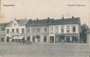 Nagymihály Kossuth street, with the shops of Izidor Izsó, Imre Kmeczkó (Rb)