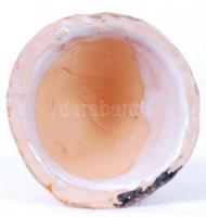 Kiss Roóz Ilona (1923-2010): Tálakat cipelő női figura. Mázas kerámia, alján jelzett, hibátlan, m:10...