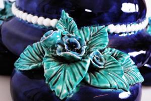 Morvay Zsuzsa (1946-): Virágos posztamens, mázas kerámia, jelzés nélkül kiállítási darab, hibátlan, ...