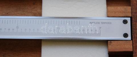 Etalon távolságmérő, eredeti fa dobozában, 24×9×2 cm
