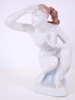 Aquincum, napba néző akt, kézzel festett, jelzett  /Handpainted Aquincum chinaware nude figure 20 cm