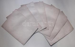 cca 1930 Katonai egyenruhák 7 db képmelléklet magyarázó szövegekkel / Military uniforms. 7 picures 1...