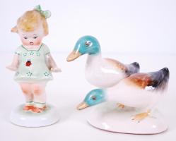 2 db jelzett, porcelán: Kislány a katicával, sérült, kacsa pár, hibátlan, m:10,13 cm