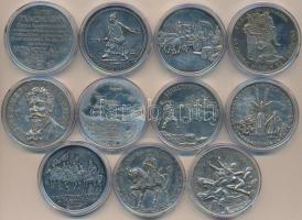 Lapis András (1942-) / Szabó Géza (1939-) 1996. "Feszty-körkép / Magyarország Millecentenárium" 11 darab fém emlékérem, mind különféle motívummal: Feszty Árpád, Magyarok bejövetele, Echos szekerek, Harcosok, Árpád Vezér, Laborc király, Verecke útján, Sámán, Rabszolganők, Térkép, Feszty Panoráma T:1