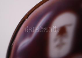 Nagy üveg kehely, kézzel festett, többrétegű, hámozott, csiszolt, peremén 4 mm-es csorba, m:24 cm