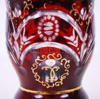 Rubinvörös pohár, többrétegű, kézzel festett, hámozott, csiszolt, hibátlan m:14 cm