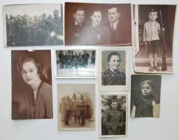 1920-1940 közötti vegyes összetételű fotók, 4 db katona fotóval, összesen 17 db