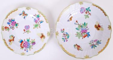 Óherendi 2 db Viktória mintás süteményes és mélytányér, kézzel festett, jelzett,  hibátlan, d:19,22 cm