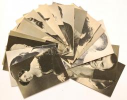 cca 1980 Arcképek: Magyar színészet 1-3. Bp., Képzőművészeti Alap Kiadóvállalata. (összesen 54db kép...