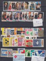 68 db főleg modern levelzáró