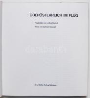 2 db Ausztriát bemutató képeskönyv: Oberösterreich im Flug. Das ist Österreich. Németül, rengeteg ké...