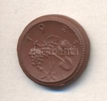 Német Birodalom/Weimari Köztársaság/Szászország 1921. 50Pf porcelán szükségpénzek T:1- Germany/Weimar Republic 1921. 50 Pfennig porcelain coins notgeld of Saxony C:AU