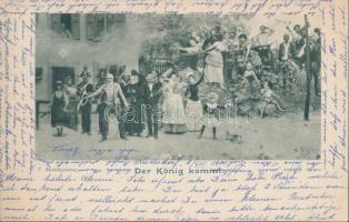 The king comes, humour