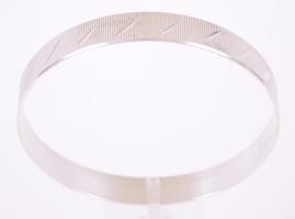 Kézzel vésett ezüst (Ag) karperec / 
Hand carved silver bangle, d: 6,5cm, 15,9gr