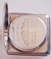 cca 1910 Szögletes ezüst Omega zsebóra hibátlan számlappal,  szép állapotban, hátoldalt dombormíves ...