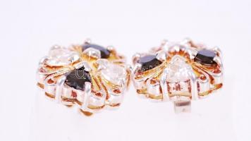 Aranyozott ezüst (Ag) fülbevaló szintetikus kövekkel / 
Gold plated silver rings with artificial sto...