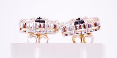 Aranyozott ezüst (Ag) fülbevaló szintetikus kövekkel / 
Gold plated silver rings with artificial sto...