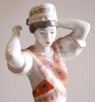 Népviseletes asszony, kézzel festett jelzett Hollóházi porcelán figura, jelzett, hibátlan /Handpaint...