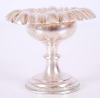 1840 Antik bécsi ezüst (Ag) fűszertartó 13 latos tisztaságjelzéssel és mesterjeggyel /  Antique silver salt with 13 loth Viennese hallmark and maker's mark, 9x9,5cm, 109,5gr
