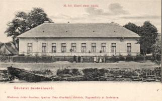 Szobránc school