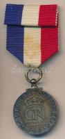 Nagy Britannia 1937. VI. György koronázási medál mellszalagon T:2
Great Britain 1937. George VI Coro...