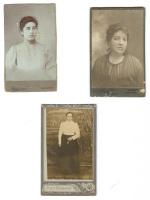 cca 1880-1920 Hölgyek: 18 db keményhátú fotó klf műtermekből / vintage photos