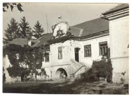 cca 1930 Magyarországi kastélyok, kúriák: Tolcsva, Bük, Galgagyörk, Királykert, Gerecse, Békéscsaba 13x18 cm