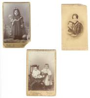 cca 1880-1920 GYermekek: 18 db keményhátú fotó klf műtermekből / vintage photos